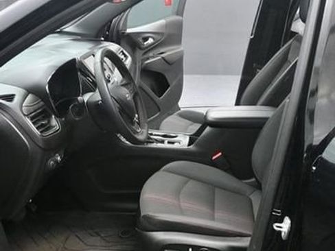 Used 2023 Chevrolet Equinox RS AWD/4WD image 10