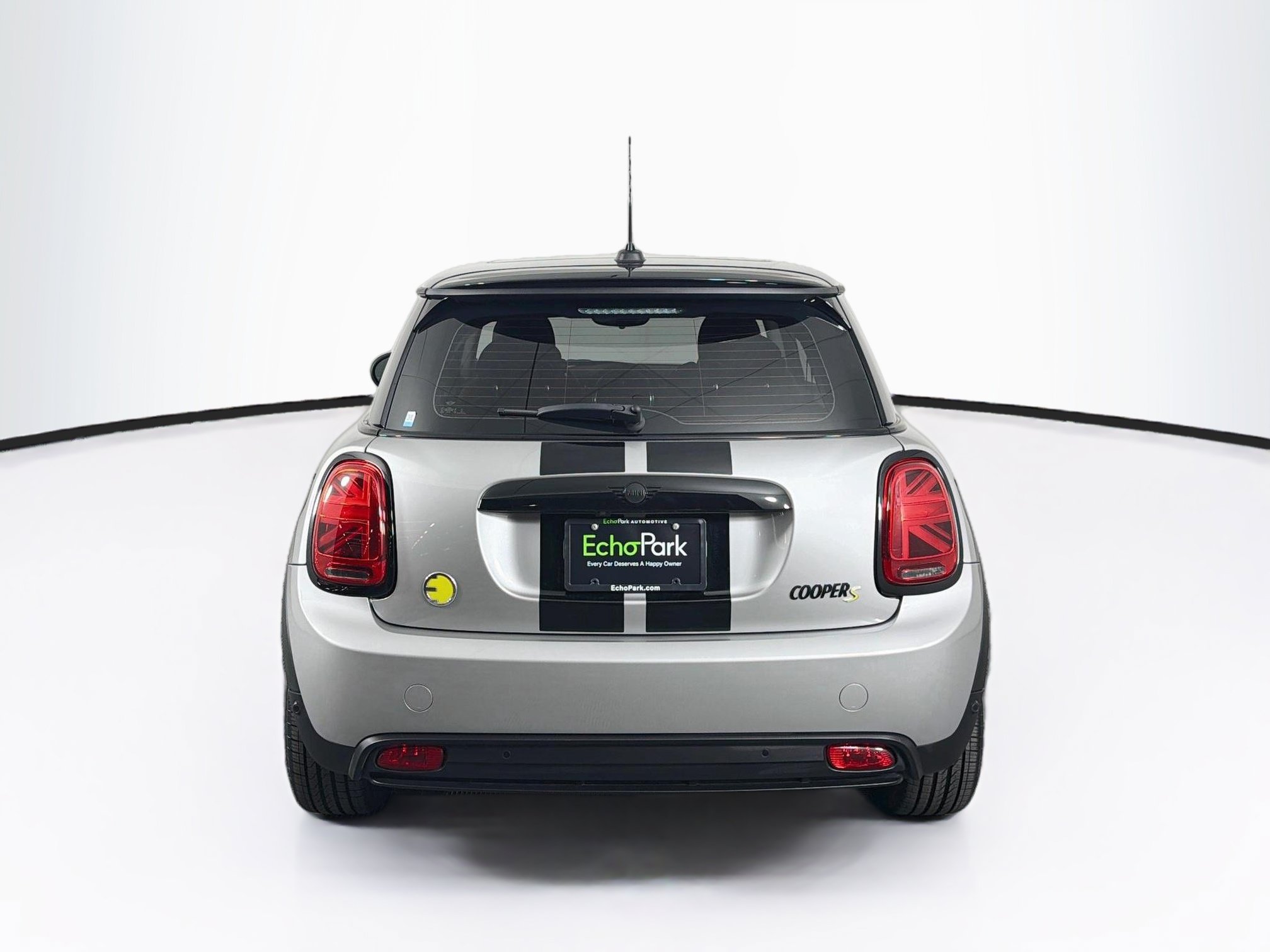 Used 2024 MINI Cooper SE FWD image 7
