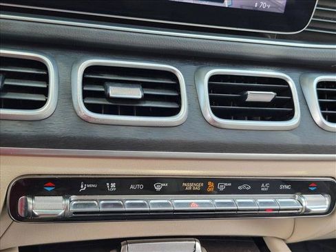Used 2020 Mercedes-Benz GLS 450 4MATIC image 15