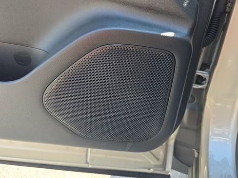 Used 2023 Nissan Rogue Platinum w/ Platinum Premium Package image 17