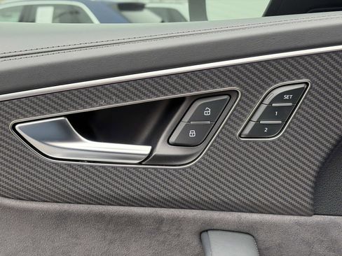 Certified 2024 Audi RS Q8 w/ Black Optic Package image 17