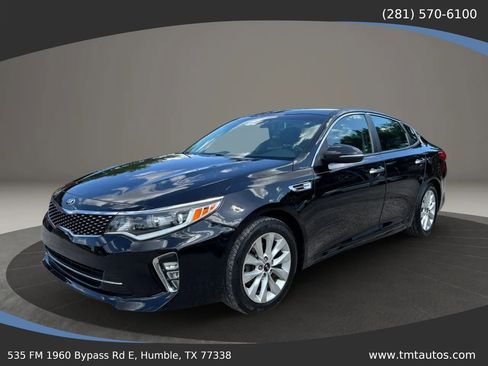 Used 2018 Kia Optima S FWD image 3