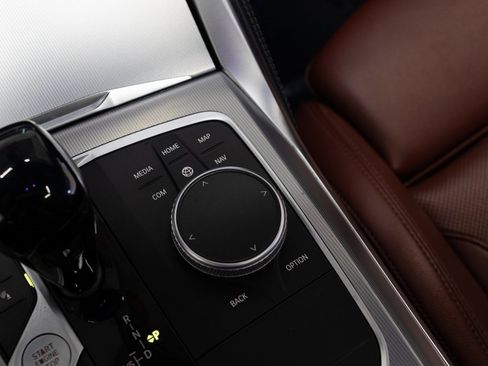 Used 2022 BMW M440i Coupe w/ Shadowloine Package image 34