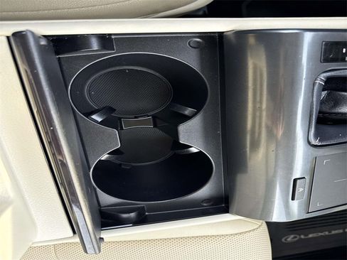 Used 2023 Lexus GX 460 Premium image 29