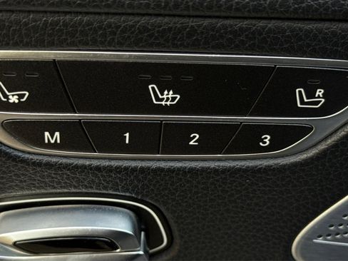 Used 2014 Mercedes-Benz S 63 AMG 4MATIC Sedan image 20