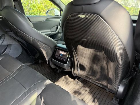 Used 2021 Tesla Model S Plaid image 14