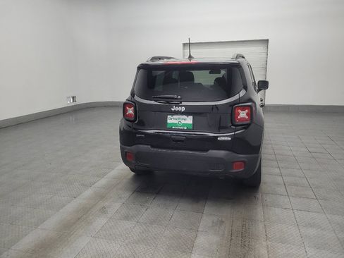 Used 2021 Jeep Renegade Latitude image 7