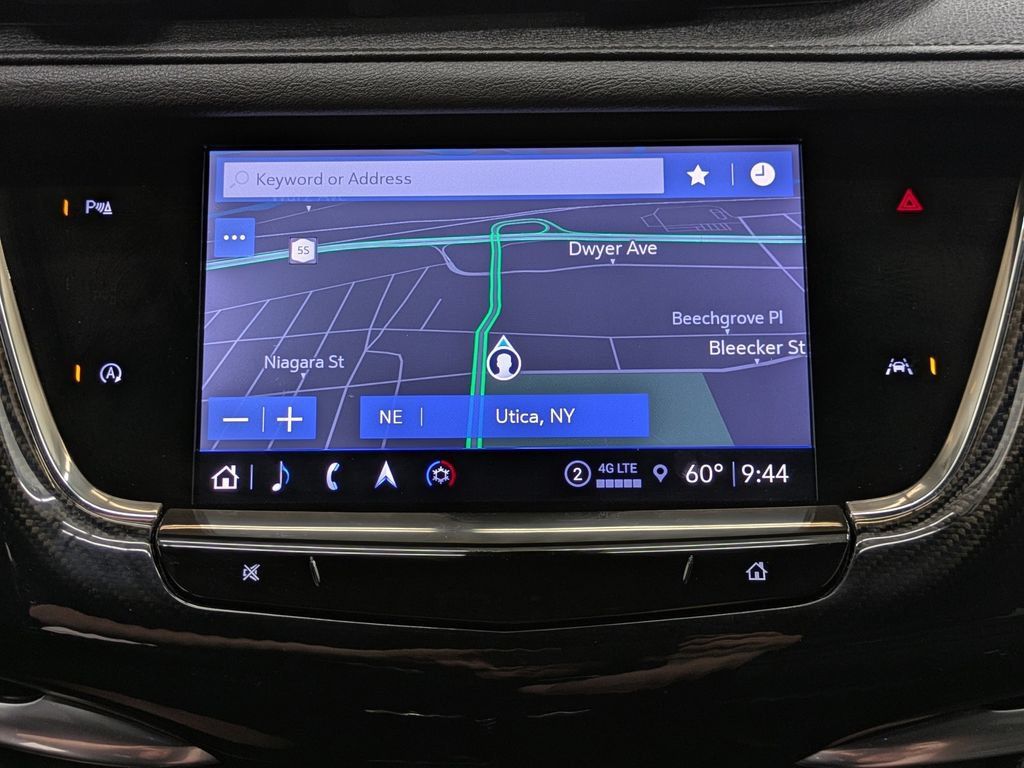 Used 2024 Cadillac XT6 Sport AWD/4WD image 14
