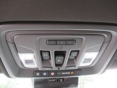 Used 2026 GMC Sierra 1500 Denali AWD/4WD image 29