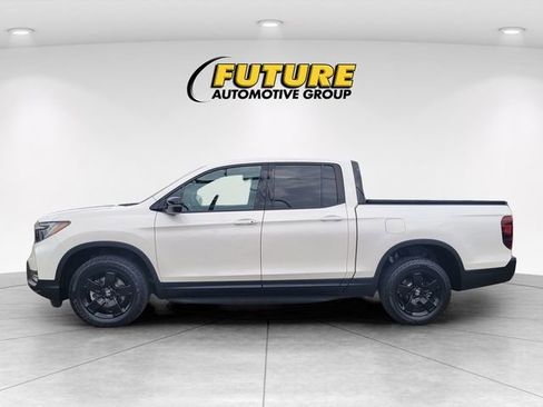 Used 2025 Honda Ridgeline Black Edition image 6