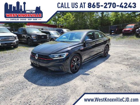 Used 2019 Volkswagen Jetta GLI image 1