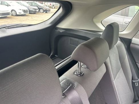 Used 2025 Toyota RAV4 XLE FWD image 19