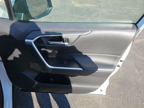 Used 2023 Toyota RAV4 XLE image 15