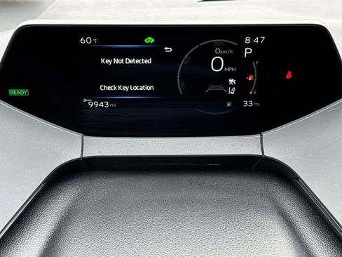 Used 2024 Toyota Prius LE image 30