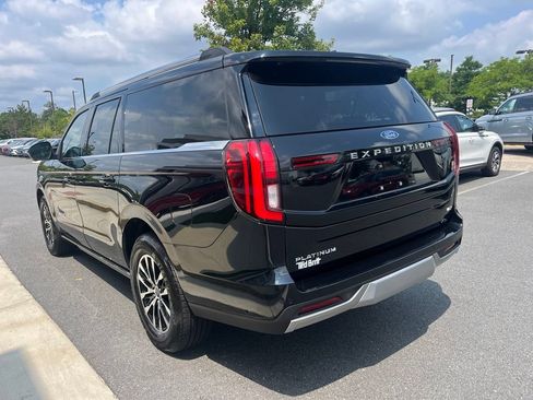 Used 2025 Ford Expedition Max Platinum AWD/4WD image 6