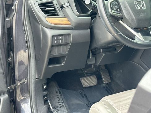 Used 2017 Honda CR-V Touring image 17