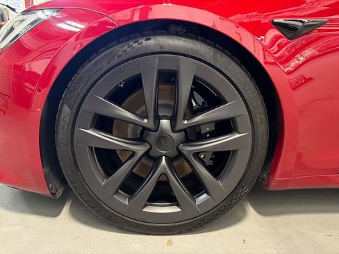 Used 2022 Tesla Model S Plaid AWD/4WD image 12