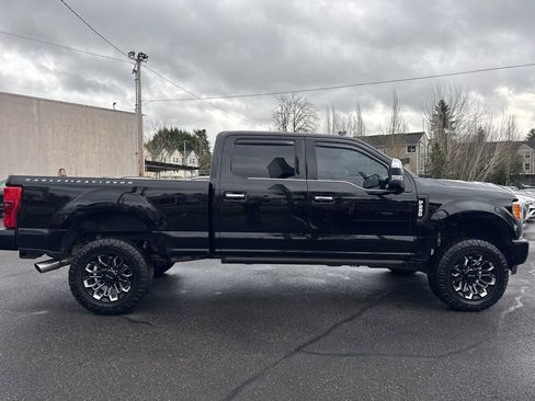 Used 2017 Ford F250 Platinum w/ Platinum Ultimate Package image 8