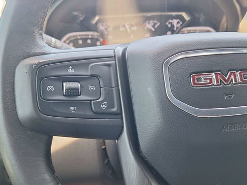 Used 2021 GMC Sierra 1500 AT4 w/ AT4 Preferred Package AWD/4WD image 16