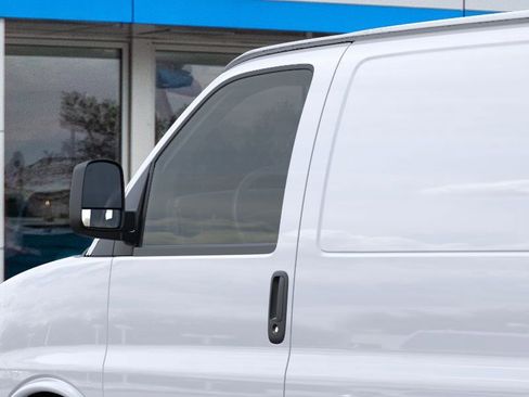 New 2026 Chevrolet Express 2500 w/ Communications Package RWD image 12