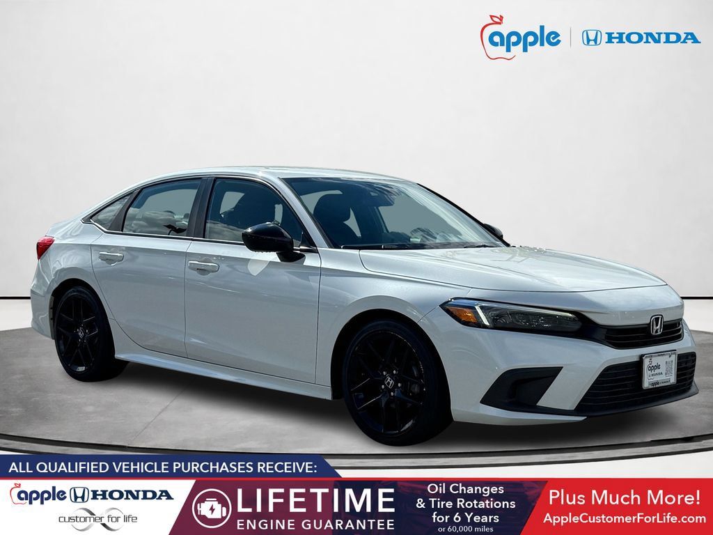 Used 2024 Honda Civic Sport image 1