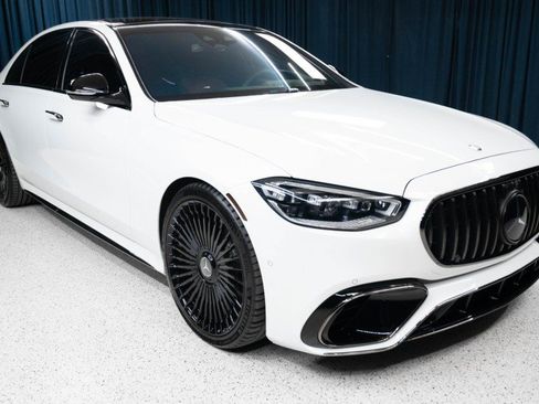 Used 2026 Mercedes-Benz S 63 AMG S image 3