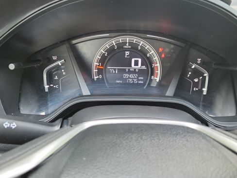 Certified 2017 Honda CR-V LX image 27