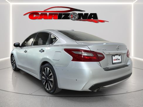 Used 2018 Nissan Altima 2.5 SL FWD image 8