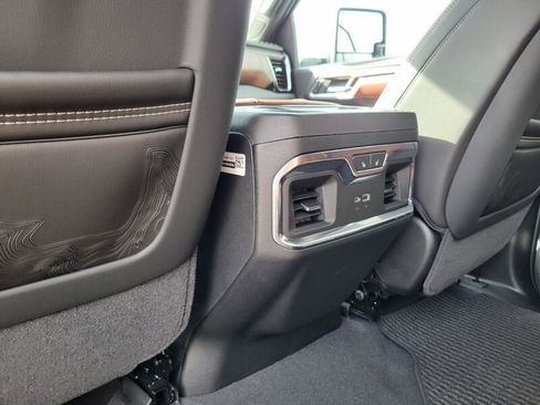 New 2026 GMC Sierra 3500 Denali Ultimate image 30
