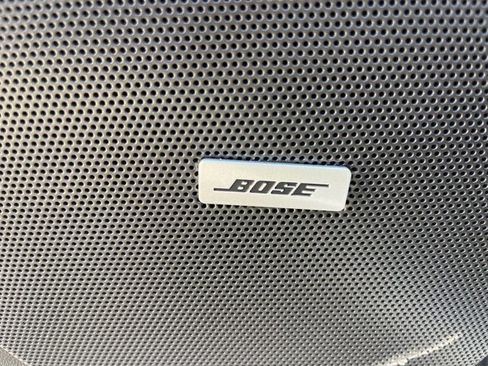 New 2025 Cadillac XT6 Luxury image 16