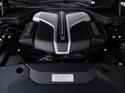 Certified 2023 Rolls-Royce Ghost image 33