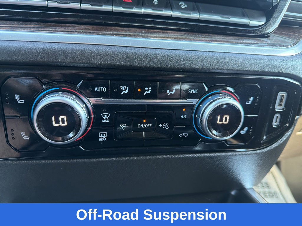 Used 2025 GMC Sierra 2500 SLE w/ SLE Value Package; AWD/4WD image 16