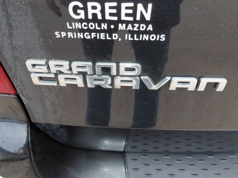 Used 2018 Dodge Grand Caravan GT image 37