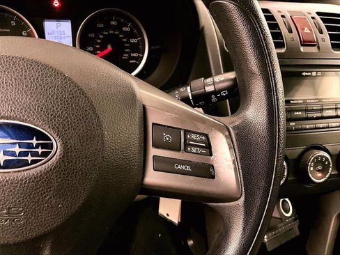 Used 2014 Subaru Forester 2.5i Premium w/ Popular Package #1 AWD/4WD image 18