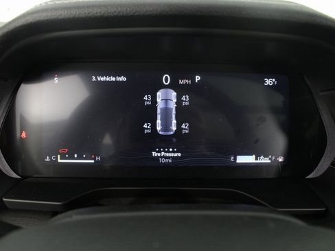 New 2025 Jeep Grand Cherokee Limited image 14