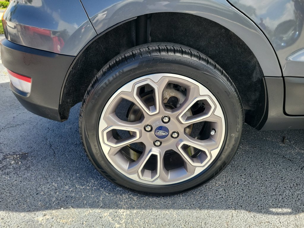 Used 2019 Ford EcoSport Titanium FWD image 30