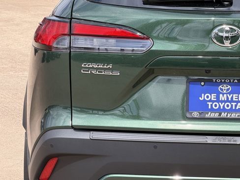 New 2026 Toyota Corolla Cross XLE FWD image 10