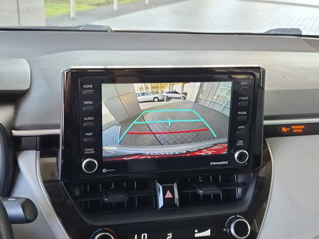 Used 2022 Toyota Corolla LE FWD image 23
