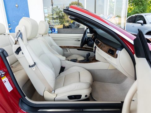 Used 2008 BMW 328i Convertible RWD image 24