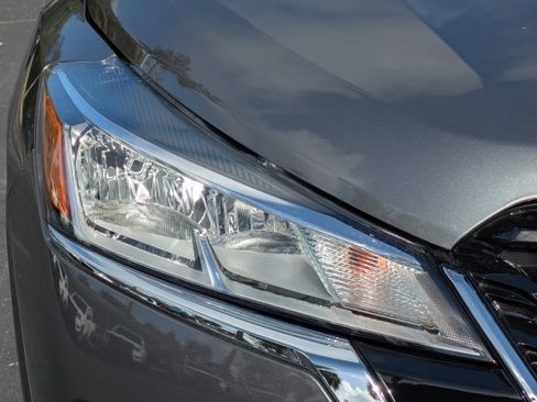 New 2025 Nissan Kicks Play S image 10