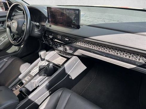 Used 2024 Honda Accord Sport image 28