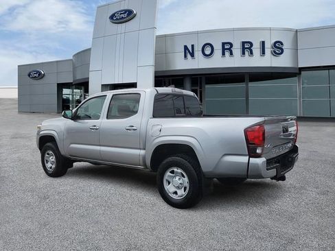 Used 2022 Toyota Tacoma SR AWD/4WD image 3