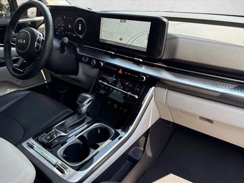 Used 2024 Kia Carnival SX Prestige FWD image 26