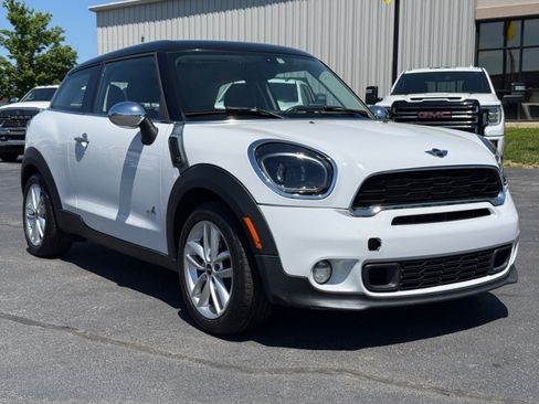 Used 2014 MINI Cooper Paceman S w/ Loaded Package AWD/4WD image 2