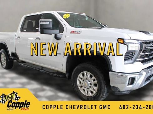 Used 2025 Chevrolet Silverado 2500 LTZ w/ LTZ Premium Package AWD/4WD image 1