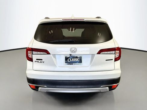 Used 2019 Honda Pilot Touring image 6