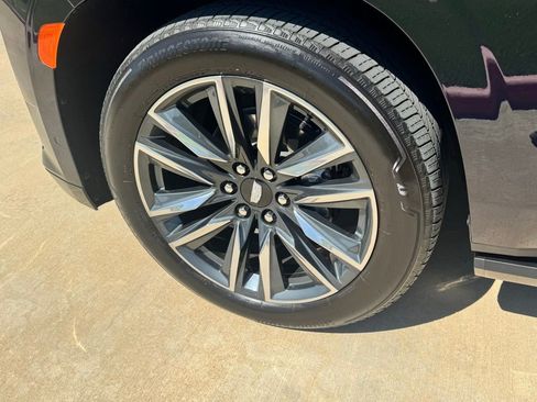 Used 2024 Cadillac Escalade Sport Platinum w/ LPO, Floor Liner Package image 10