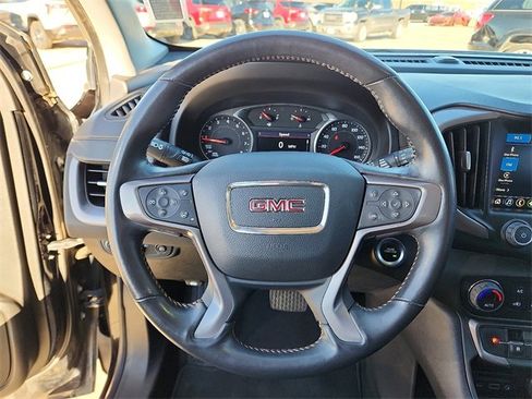 Used 2022 GMC Terrain AT4 image 18