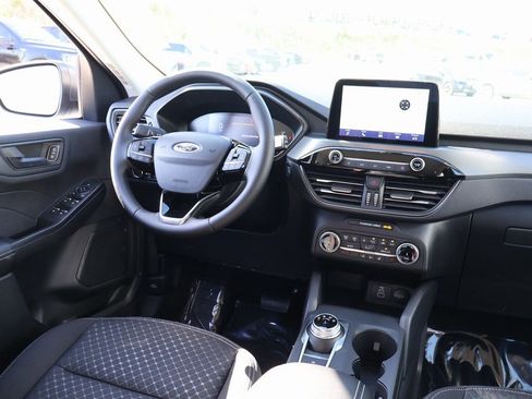 New 2026 Ford Escape Active w/ Cold Weather Package AWD/4WD image 13
