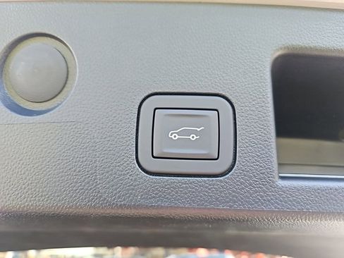 New 2026 GMC Terrain AT4 w/ Convenience Package III image 21